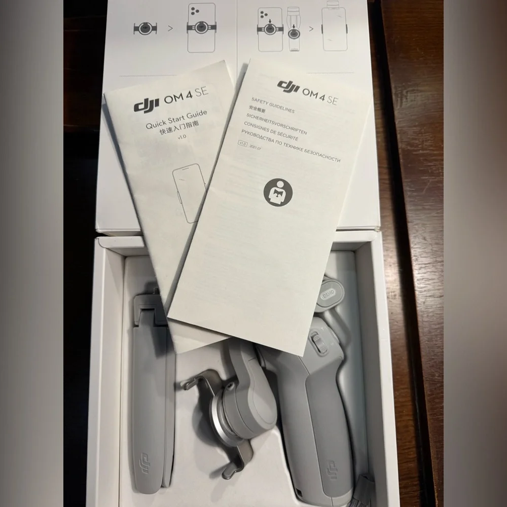 DJI OM 4 SE Gray Smartphone Gimbal Stabilizer